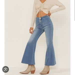 We the Free- Free people youthquake crop flare jeans
